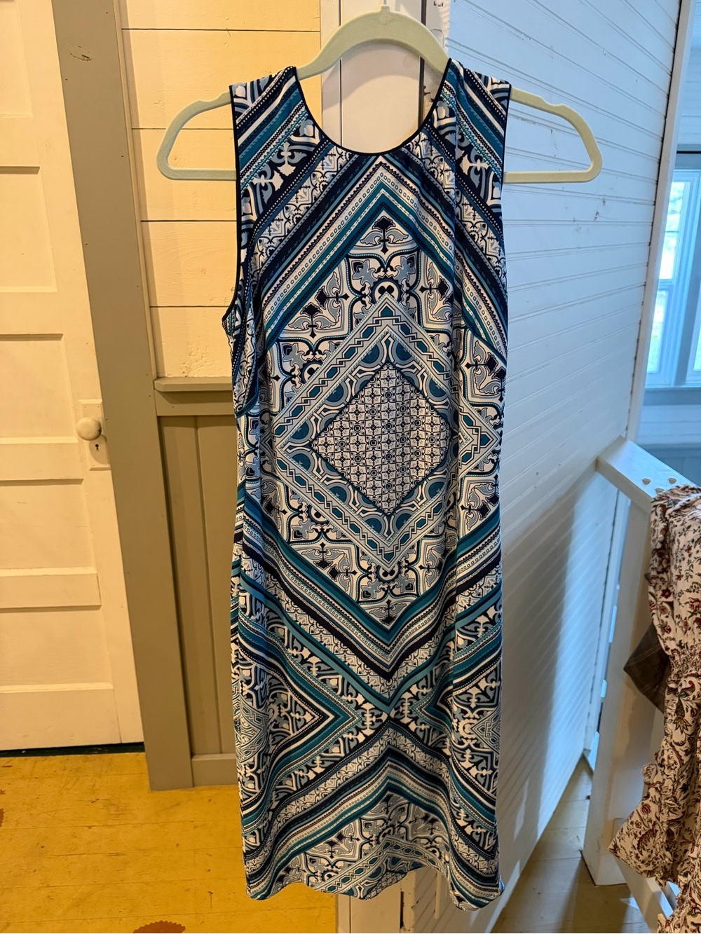 White House Black Market S Blue Geometric Keyhole Midi Dress